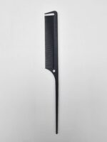 Pieptene 010 în carbon cu coadă